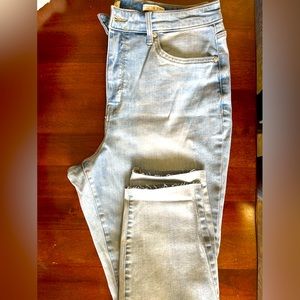 Wonderly High Rise Skinny Ankle Jeans